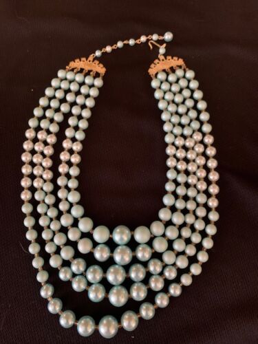 VTG Turquoise Faux Pearl 19"  Matte &Glossy 5 STRA