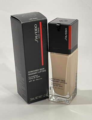 SHISEIDO SYNCHRO SKIN RADIANT FOUNDATION 120 IVORY SPF 30 P++++