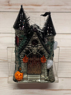 Bath & Body Works Halloween Haunted Castle Projector Wallflowers Plug