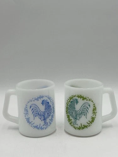 Vtg Federal Milk Glass Rooster Mugs D Handle Set of 2 Farmhouse Decor Blue Green