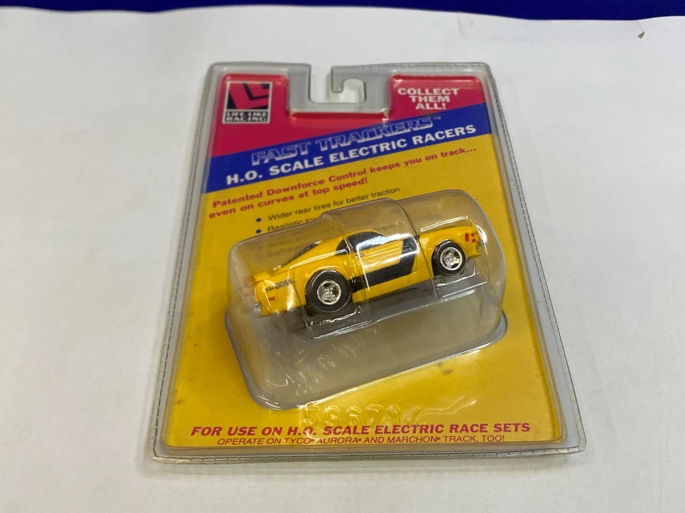 LIFE LIKE RACING ESCALA HO SLOT CAR AMARILLO Y NEGRO 1970 BOSS MUSTANG Foto 3 de 4