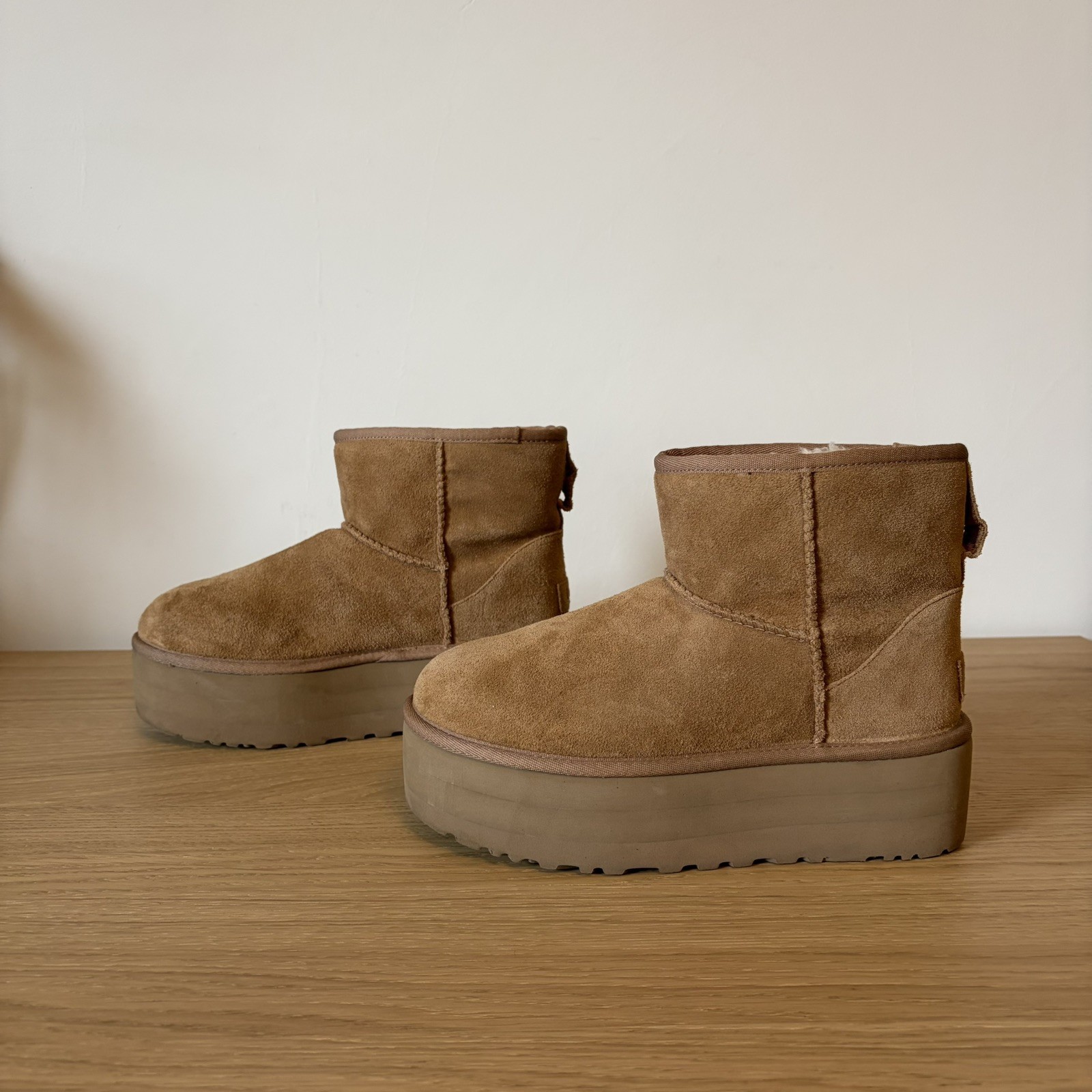 Authentic Classic Women's Mini Platform UGG Boots… - image 2