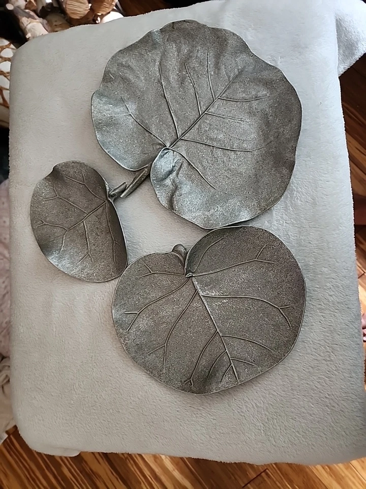 Remache de hojas botanciales Michael Aram 3 piezas Foto 2 de 4