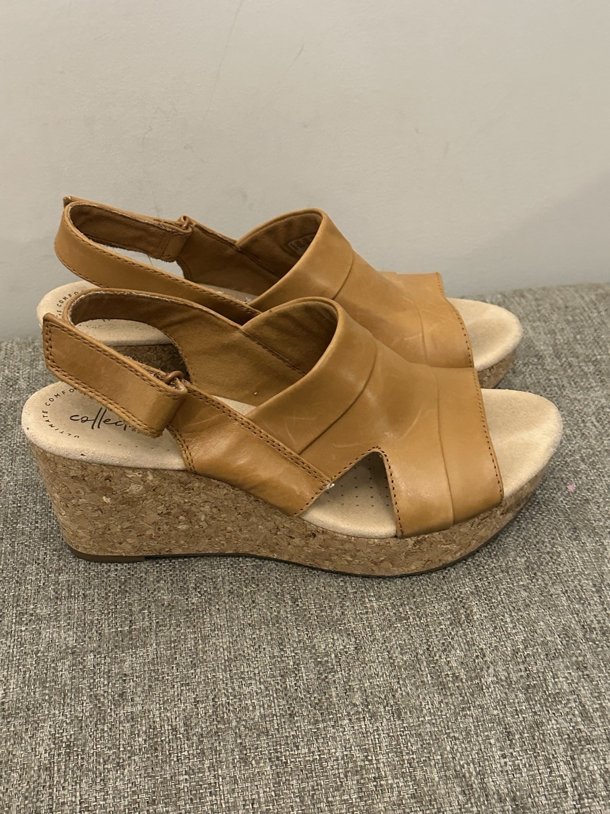 Clarks Collection Women's Annadel Tan Wedge Sandals Size 9.5