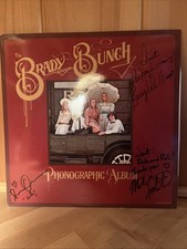 THE BRADY BUNCH -(LP)- PHONOGRAPHIC ALBUM - PARAMOUNT - 1973 - AUTOGRAPHED