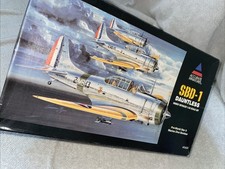 Accurate Miniatures Sbd 1 Dauntless 1/48 Mode...