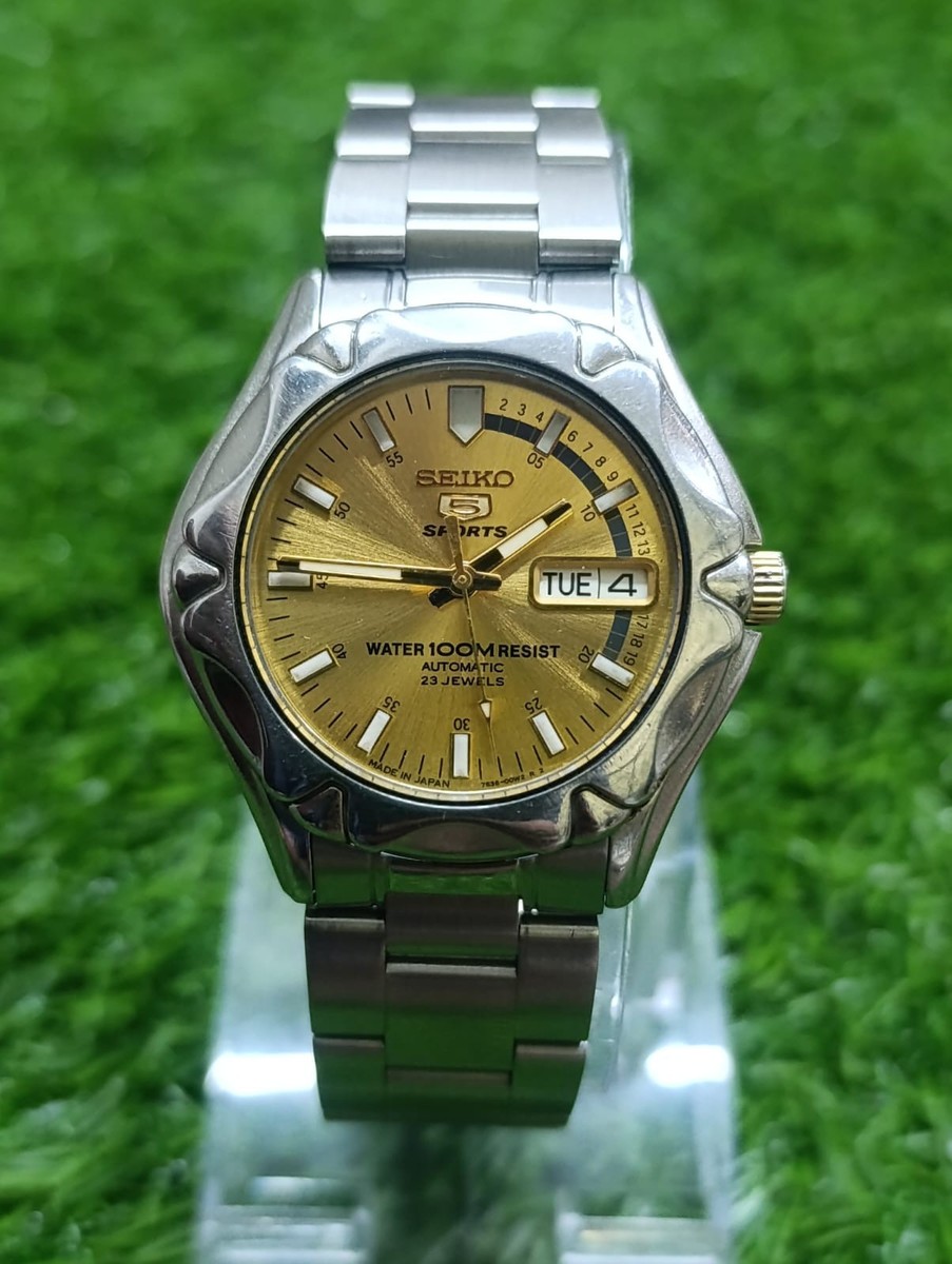 [鑑定済] SEIKO 5SPORTS 100M 23石　7S36-04B0 S😊LD) Seiko 5Sports Automatic 100m 23 Jewels 7S36-04B0