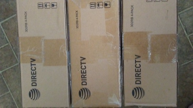 LOT OF 4 NEW DIRECTV SWIM3 RB 4K LNB 3D2RBLNBR0-14 free shipp[ng