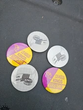 Lot Vintage NHL Hockey Los Angeles Kings Fan Club Booster Pinback Button LA Pin