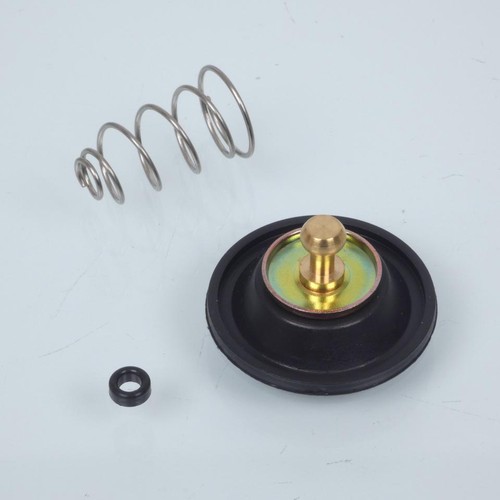 Récepteur Mondial Grundig Yacht Boy YB 400PE AM FM Sw Mw Lw