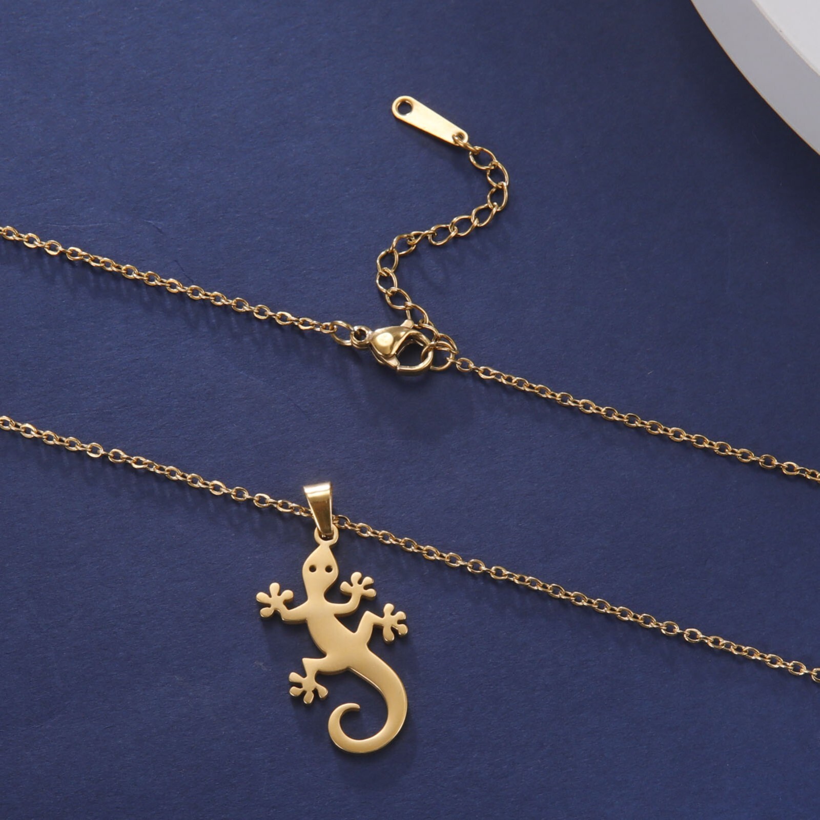 Lizard Gecko Necklace for Women Stainless Steel Chain Necklace Pendant ...
