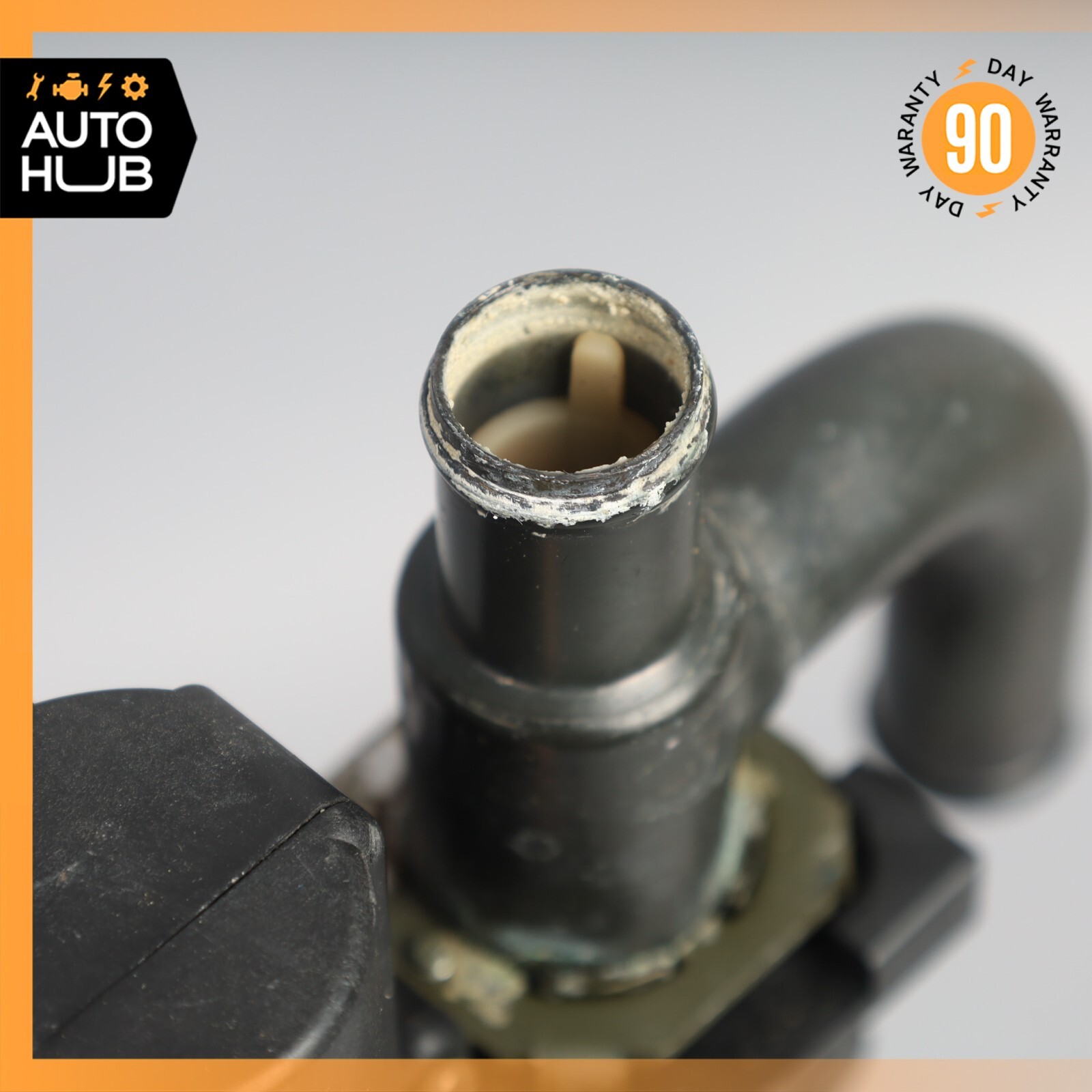 04-19 Maserati Quattroporte GranCabrio M145 TGK Heater Water Valve 67444900 OEM