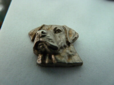 PINS HUNDE / LABRADOR / ZINNFORM / TOP
