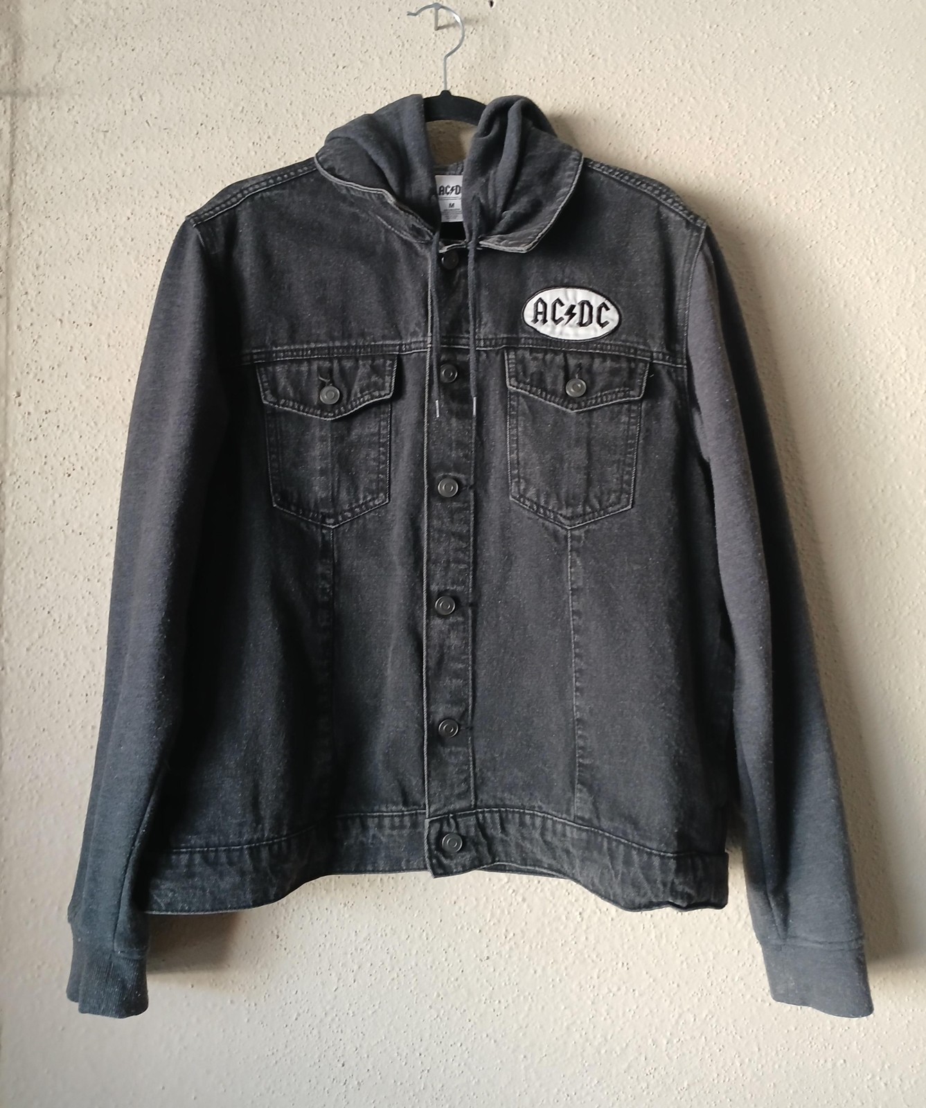 AC/DC Jacket Mens Medium Black Hooded Denim Trucker Back Graphic Band Rock