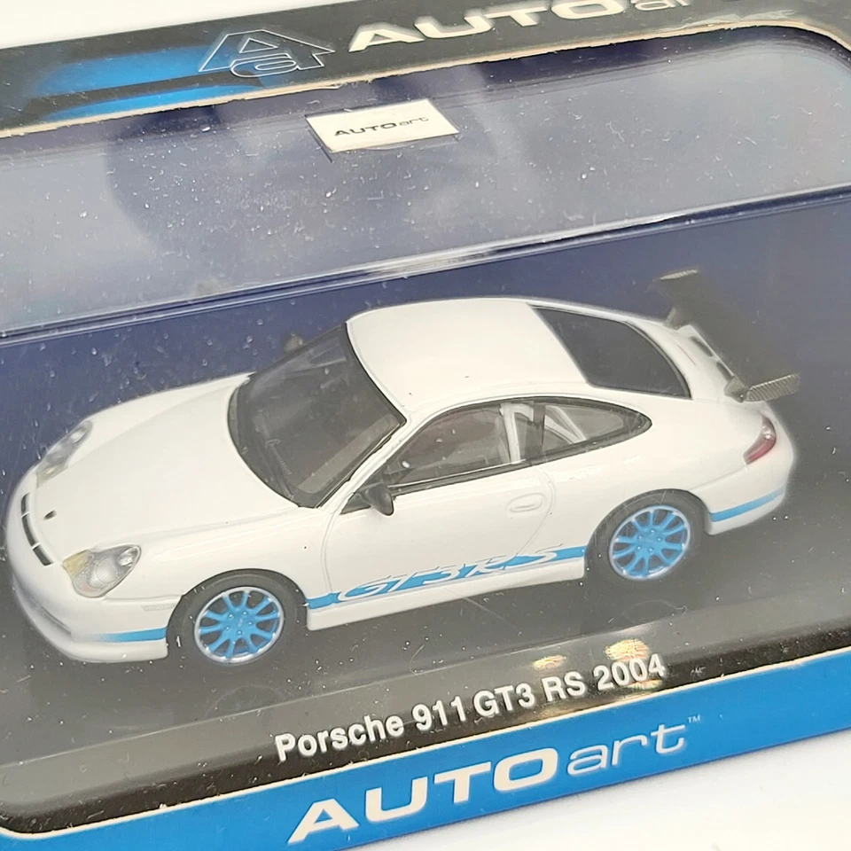 AUTOart - Porsche 911 GT3 RS 2004 - Escala 1:64, Vitrina Acrílica - Muy buen estado Foto 3 de 4