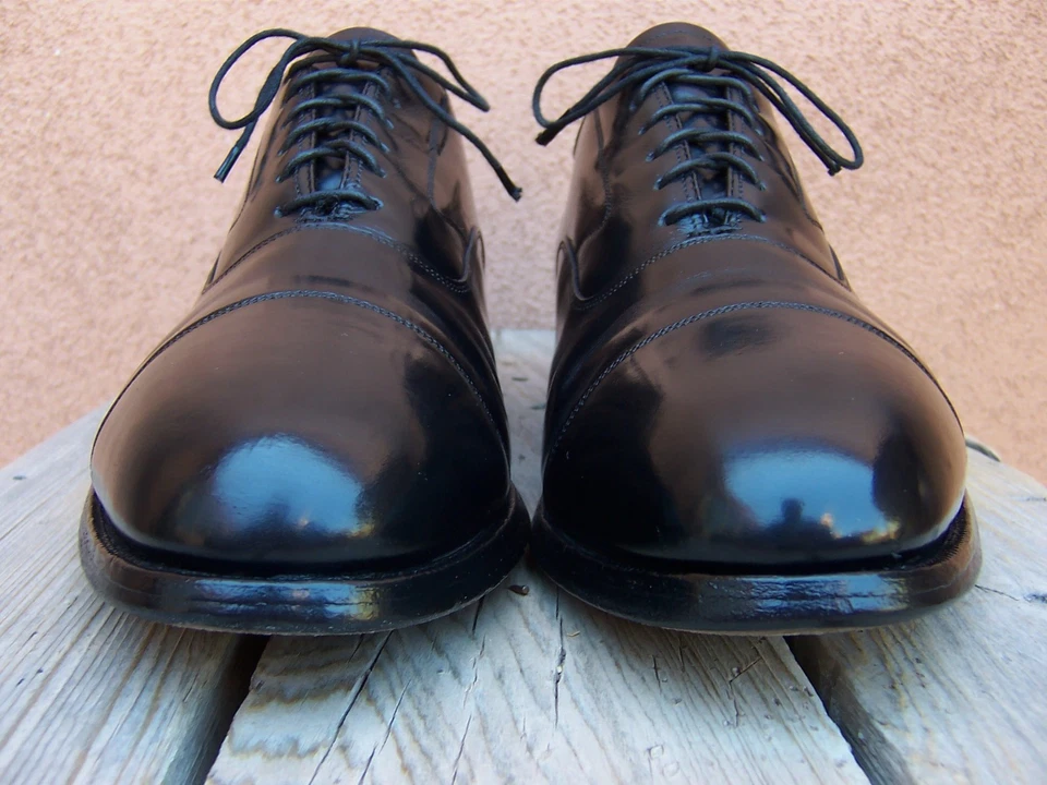 Sapato social masculino JOHNSTON MURPHY biqueira de couro preto com cadarço Oxford tamanho 9D - Imagem 4 de 4