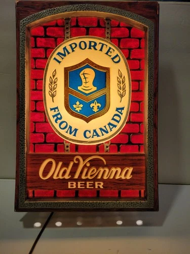 Vintage Old Vienna Canada Lighted Beer Sign 1969 Embosograph Display Co USA