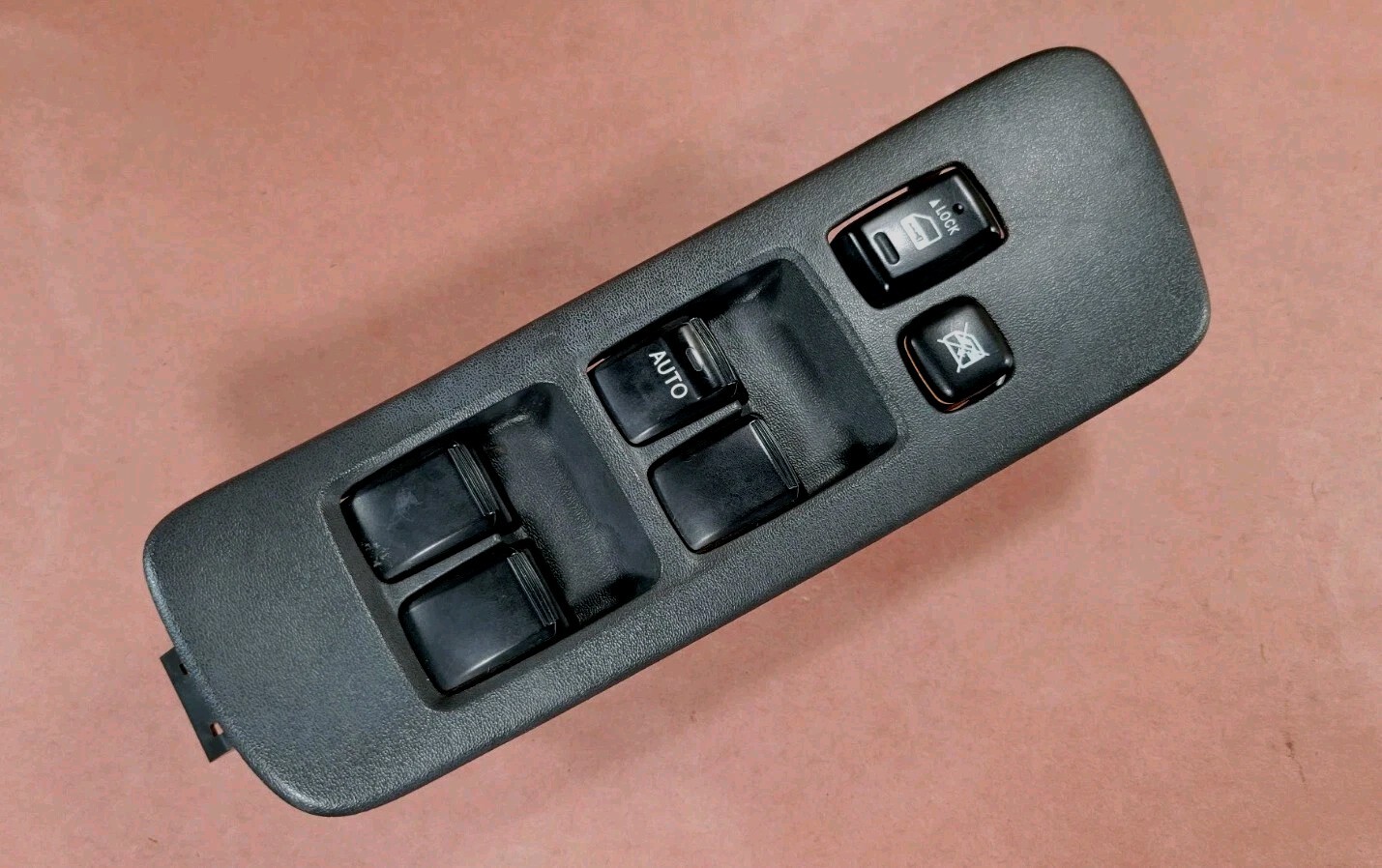 2001-2007 TOYOTA HIGHLANDER FRONT LEFT DRIVER MASTER POWER WINDOW SWITCH OEM