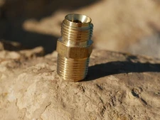 AD-11  Nipple For Binks 83C-210 2.8  Gallon Pressure Pot     #16