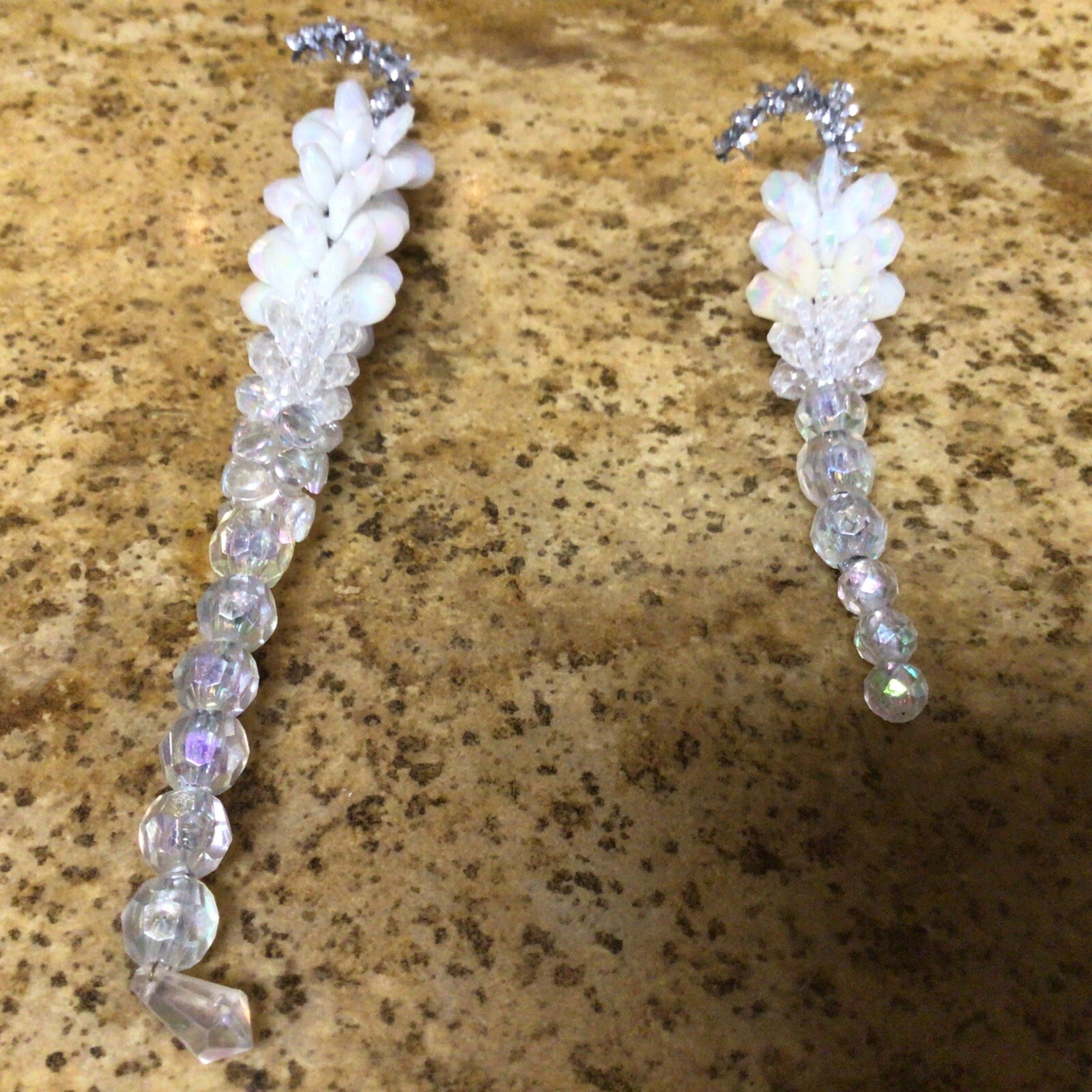 Vintage 74 Twisted Clear Plastic Icicles 4 Glass Christmas Tree