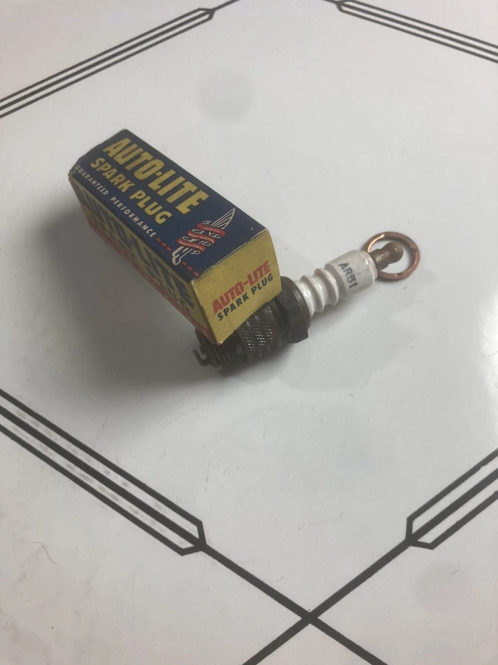 BUJÍA AUTO LITE AR51 NOS Foto 3 de 4