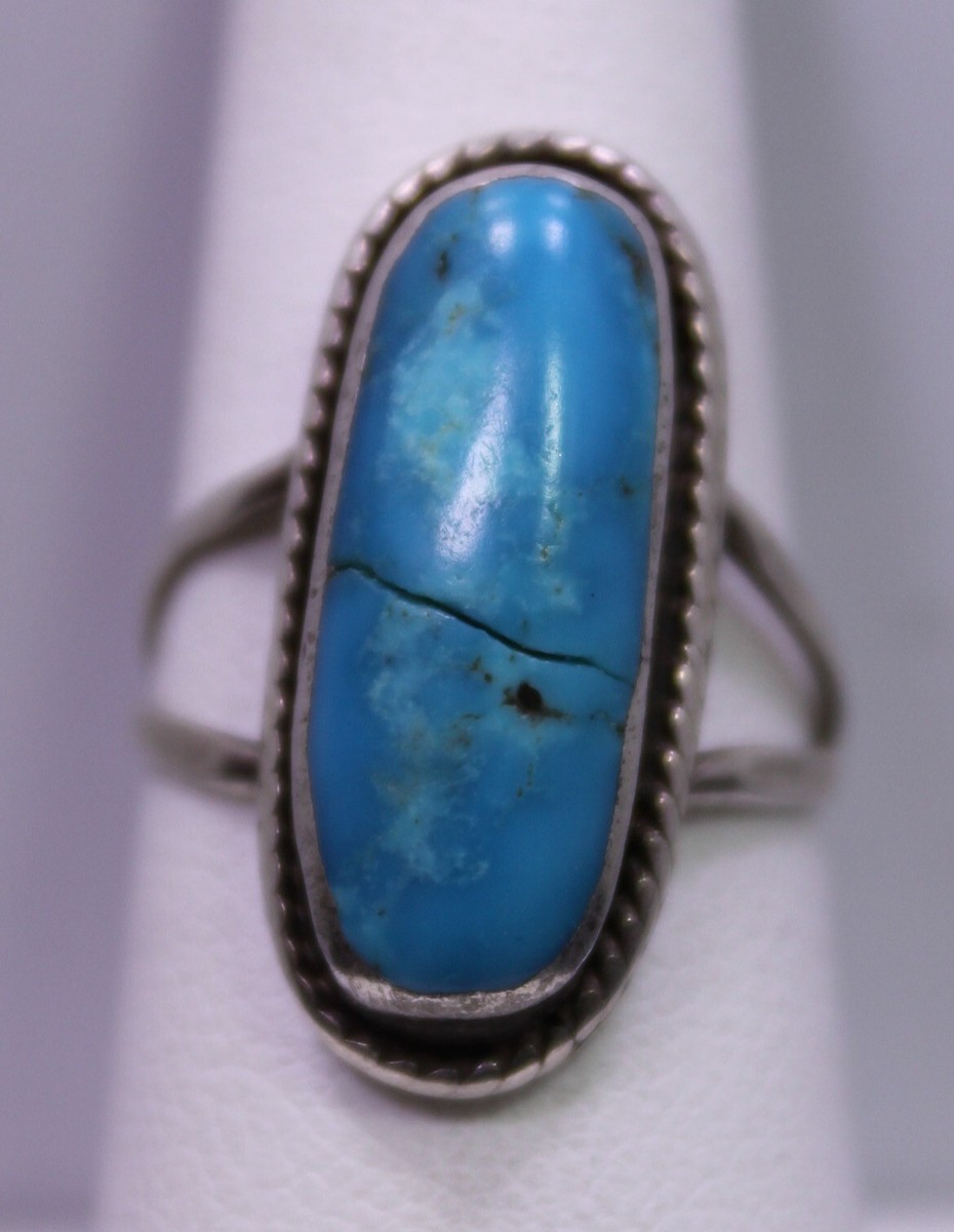 SIZE 7.75 ~ Vintage Sterling Silver & (Cracked) Turquoise  display picture 1
