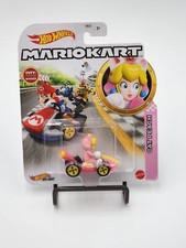NEW Mattel GRN13 Hot Wheels Mario Kart CAT PEACH Standard Kart Die-Cast Car