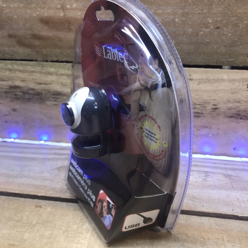 Labtec Webcam Plus, USB PC Camera, Live Video Images Photos, 961399-0403 Sealed - Image 2 of 4