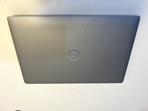 Latitude 5420 14" i7-1165G7 @ 2.80GHz, 16GB, 500GB, Windows Pro 11, Silver - Picture 2 of 5
