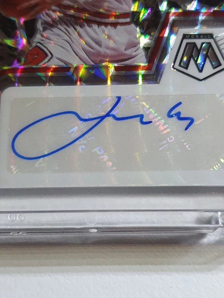 2021 Panini Mosaic Luc Longley AUTO Autographs Mosaic - Ready to Grade - image 2 of 3