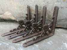 Set of 4 Small 5.25" Brown Antique-look Palmette & Vine Cast Iron Shelf Brackets