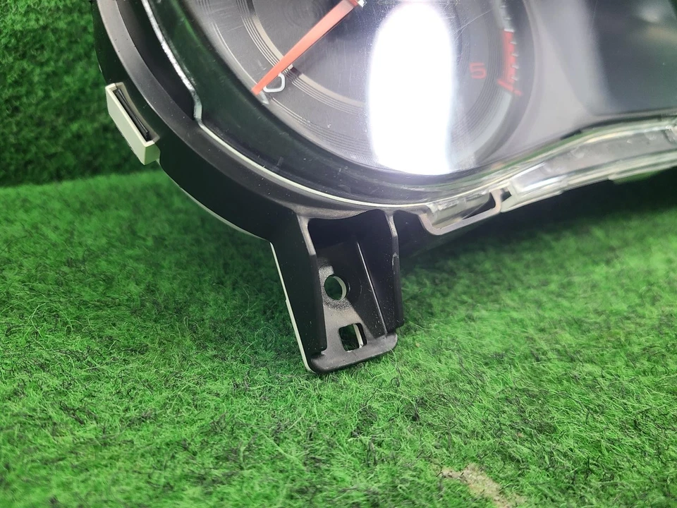 HOLDEN COLORADO INSTRUMENT CLUSTER AUTO T/M, RG, 07/16-12/20  - image 4 of 4