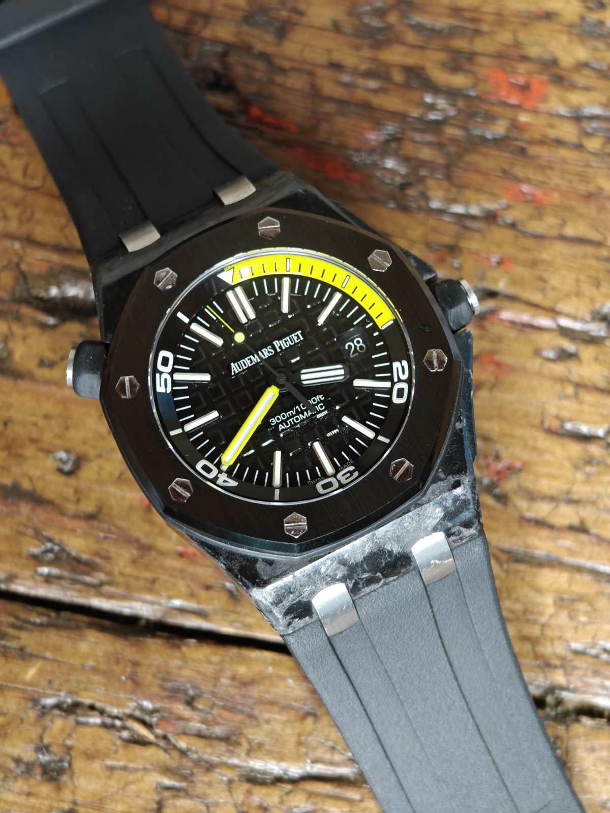 Audemars Piguet Royal Oak Offshore Diver 42mm 15706AU Carbon Fiber Watch Only 