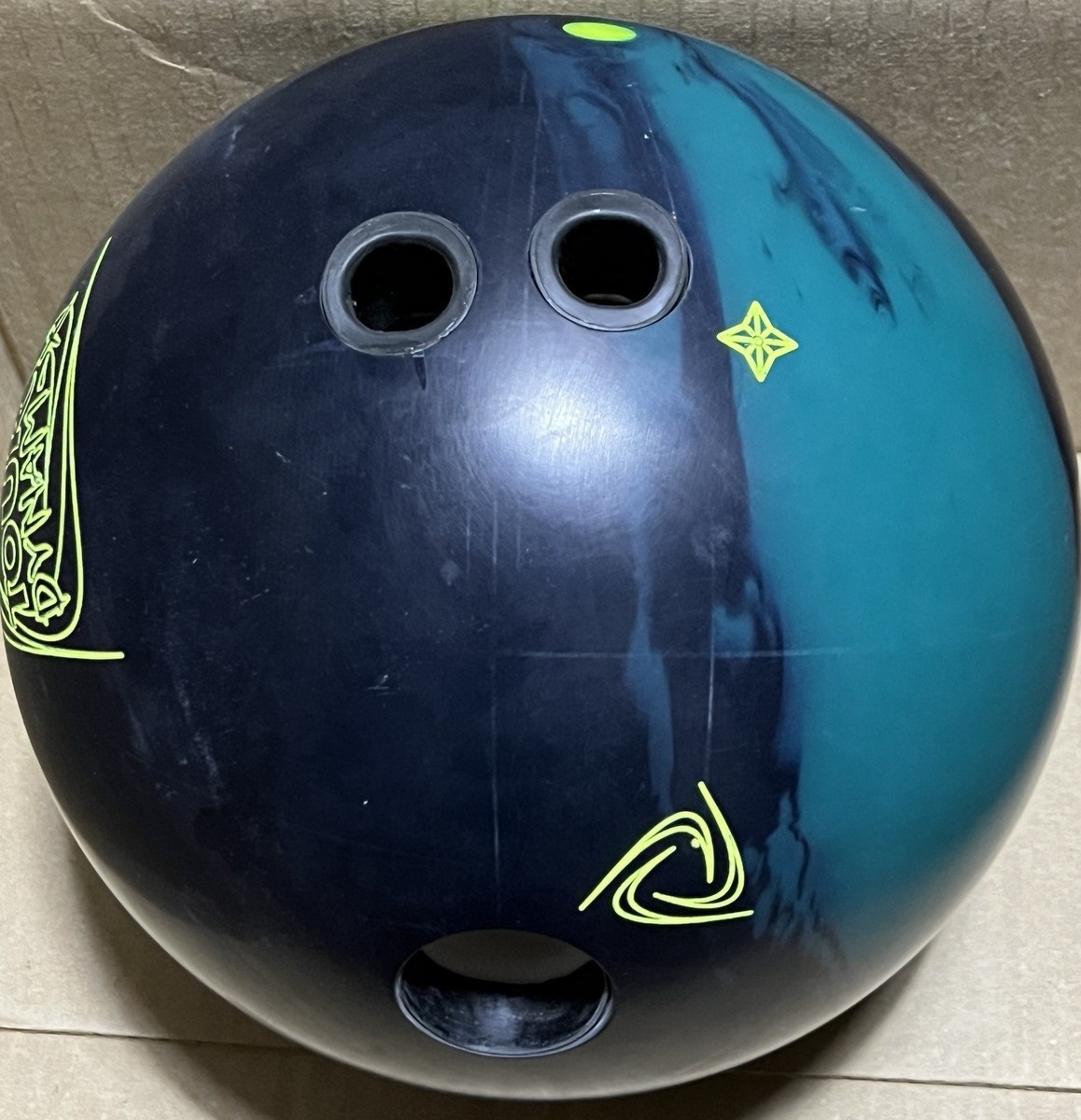 ROTO GRIP TOUR DYNAM-X （15lb3oz） Roto Grip Tour Dynam-X Bowling Ball Review | Bowling This Month