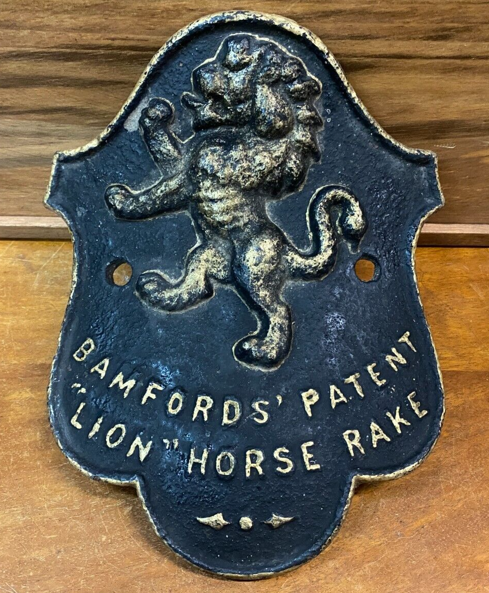Lovely Rare Antique Bamfords Lion Horse Rake Cast Iron Hanging
