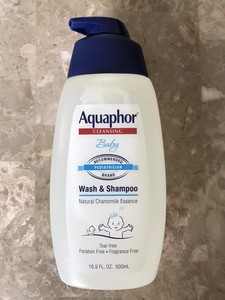 aquaphor cleansing baby