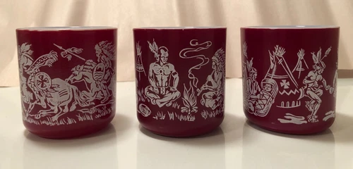 VINTAGE 1950s Hazel Atlas Set of 3 Children's Mugs w/white Native Amer. Scenes