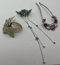 Lot Of 3- decorative women's hair combs- Flowers-butterfly-rhinestones-sparkly