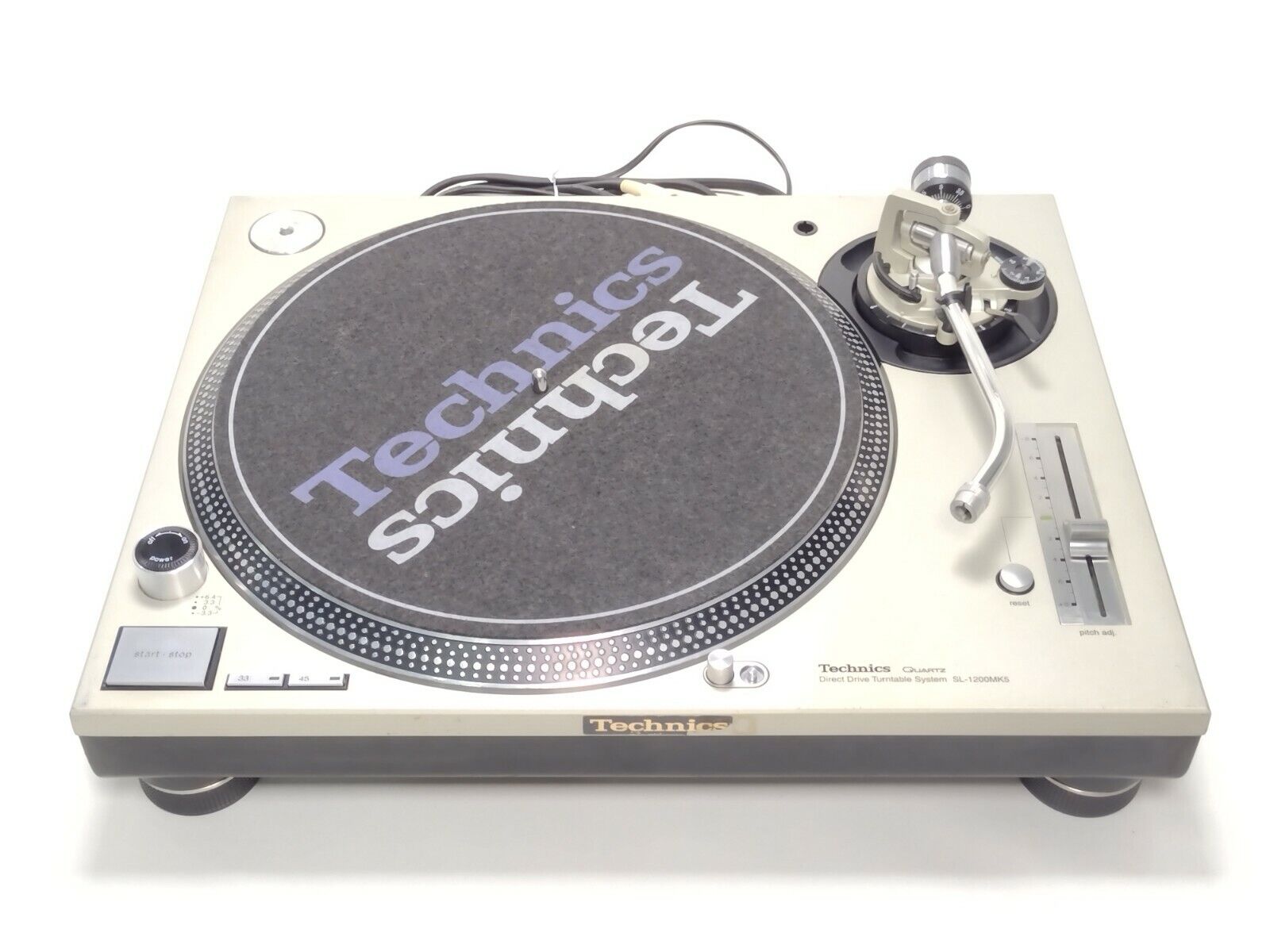 Technics SL1200 MK5