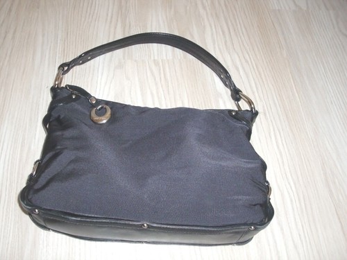 DONALD J. PLINER~BLACK~NYLON/LEATHER~LOGO KEY CHAIN~Shoulder Bag Purse 13"Lx11"H - Picture 7 of 12