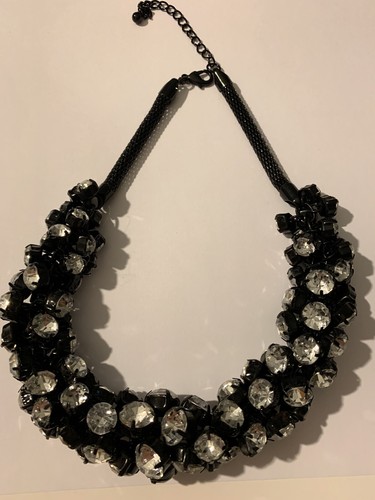 White House Black Market Statement Clear Rhinestones Metal Thick Necklace 19” - Picture 5 of 8