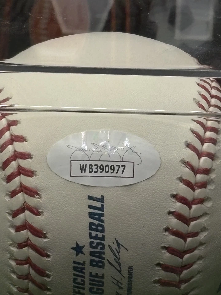 Tom Glavine Autographed Official Major League Baseball (JSA)🔥 - Image 3 of 4