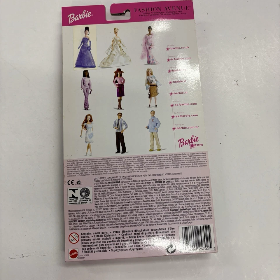 MATTEL BARBIE MONEDERO FASHION AVENUE 2002 CONJUNTO DE ROPA # B3387 en caja original nuevo sellado Foto 2 de 2