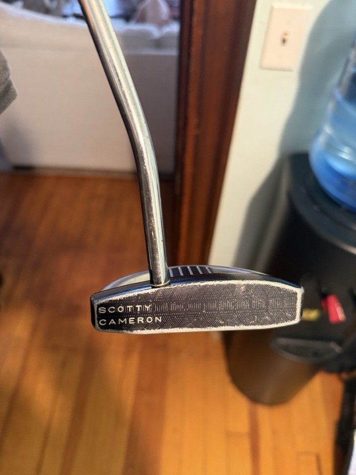 Putter Scotty Cameron Futura Phantom 35 – Longueur 34/35 Pouces, Occasion