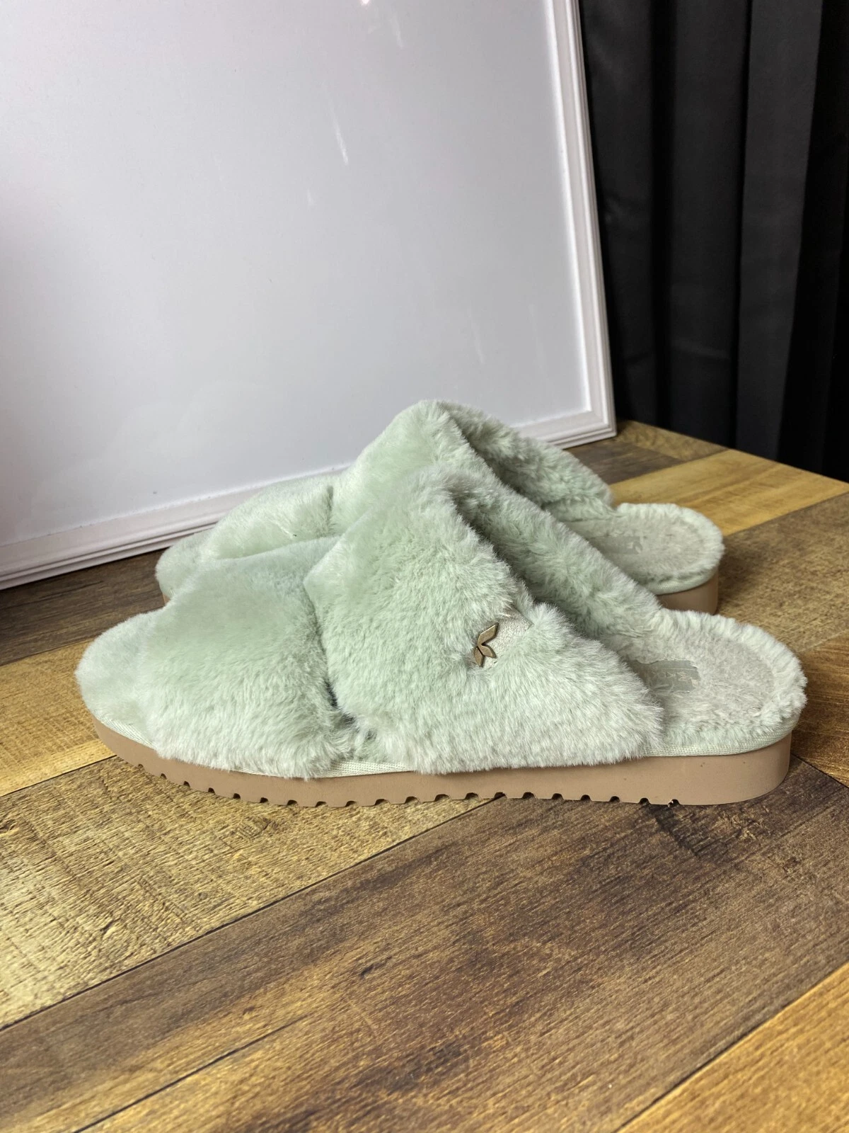 KOOLABURRA By UGG sandalo donna slide taglia 11 verde chiaro pelliccia sintetica sfocato slip on