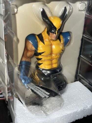 2008 Diamond Select Toys Marvel Icons Wolverine Mini Bust #638/5000 - Picture 2 of 8