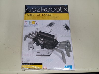 NEW SEALED 4M # 5576 KIDZROBOTIX TABLE TOP ROBOT - FREE SHIP