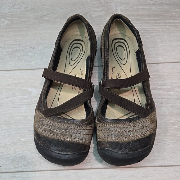 Mocassino Keen donna Contour Arch slip on Mary Jane scarpe zoccoli in pelle taglia 7