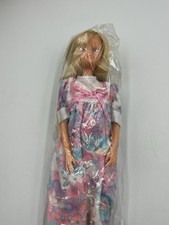 Muñeca embarazada Raffoler vintage Karen madre bebé niño interior vientre midge clon