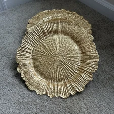 Fiddle + Fern Gold Charger Plate 8pc Set New with Tags